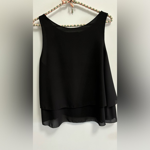 Ladies sleeveless chiffon black top - Picture 2 of 6